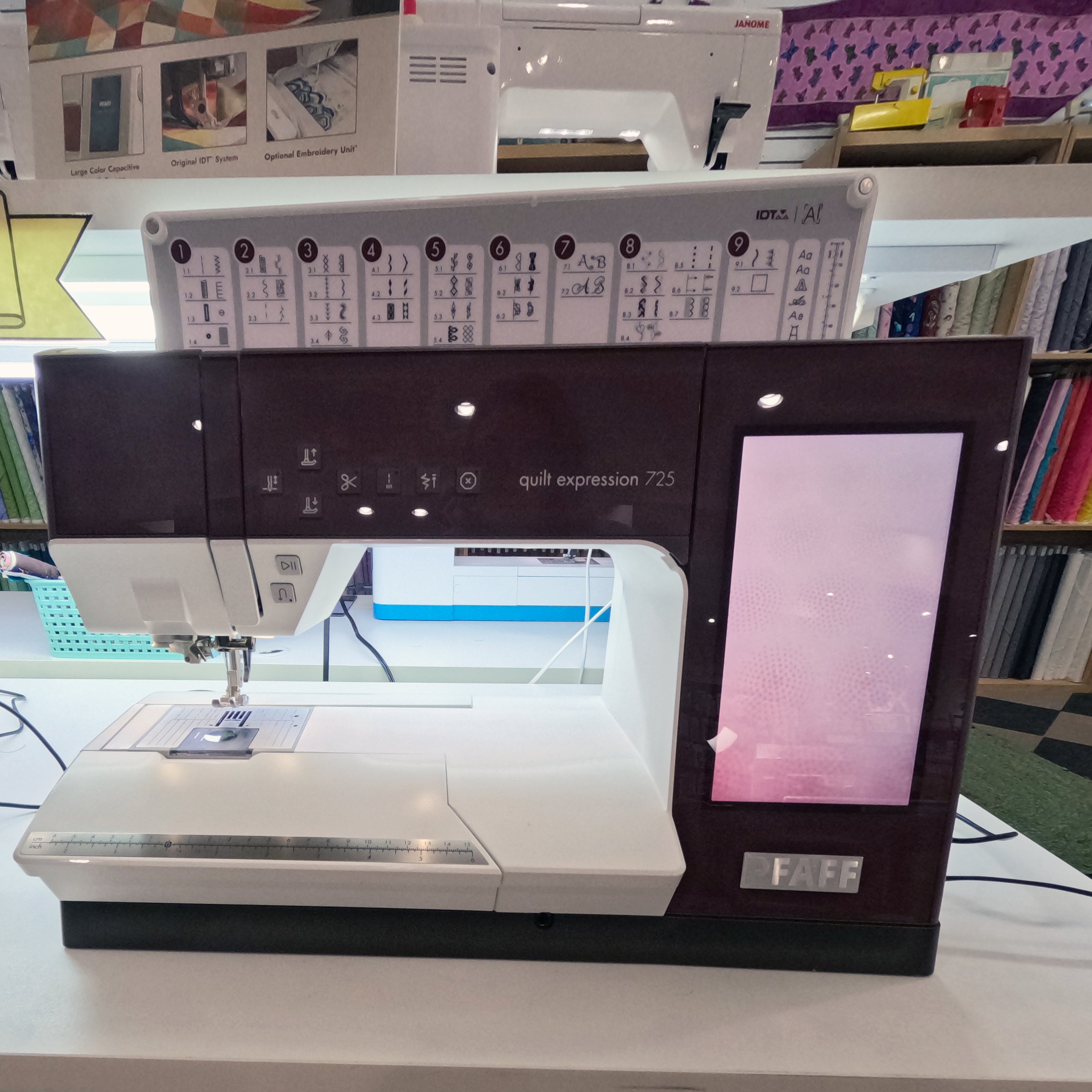 PFAFF Quilt Expression 725 Sewing Machine