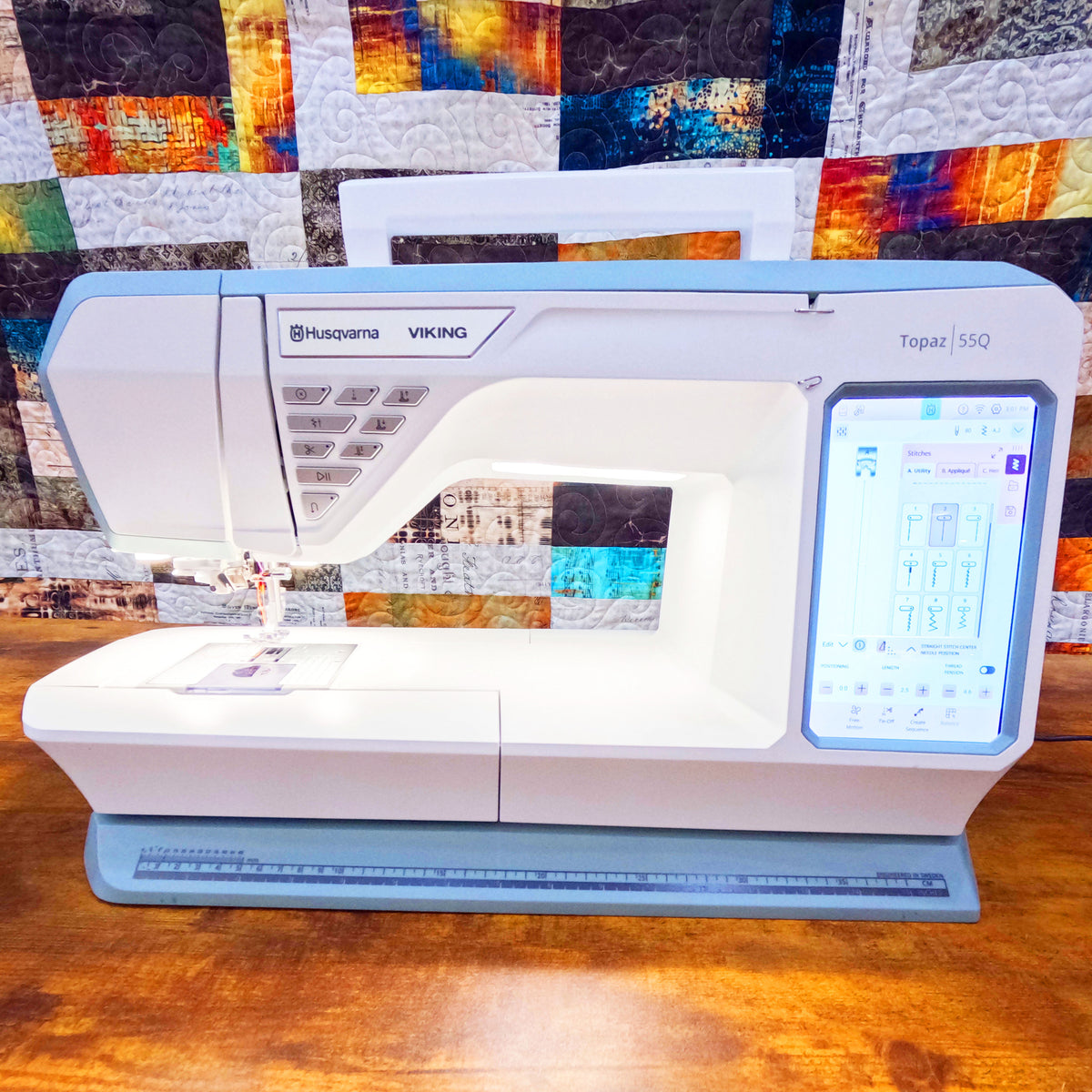 Husqvarna Viking Topaz 55Q Sewing & Quilting Machine